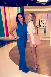 Andrea Escalona feet photo thumbnail