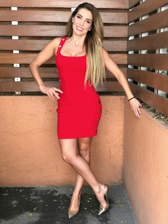 Andrea Escalona feet photo thumbnail