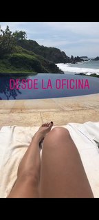 Andrea Escalona feet photo thumbnail