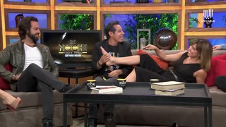 Andrea Escalona feet photo thumbnail