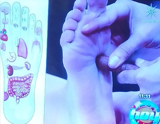 Andrea Escalona feet photo thumbnail