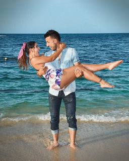 Andrea Espada feet photo thumbnail