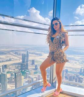 Andrea Espada feet photo thumbnail