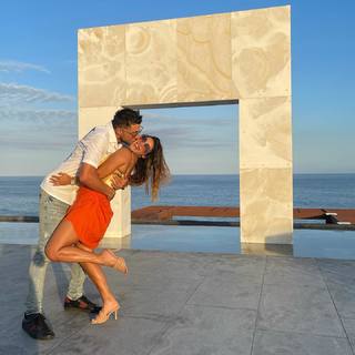 Andrea Espada feet photo thumbnail