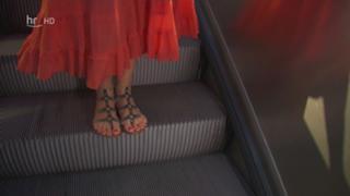 Andrea Grießmann feet photo thumbnail