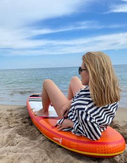 Andrea Grießmann feet photo thumbnail