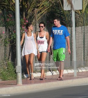 Andrea Guasch feet photo 16
