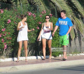 Andrea Guasch feet photo 14