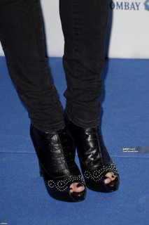 Andrea Guasch feet photo 8