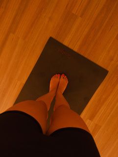 Andrea Guasch feet photo 2