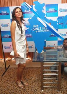 Andrea Jeremiah feet photo thumbnail