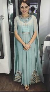 Andrea Jeremiah feet photo thumbnail