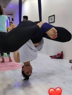 Andrea Jeremiah feet photo thumbnail