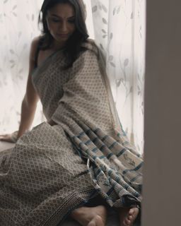 Andrea Jeremiah feet photo thumbnail