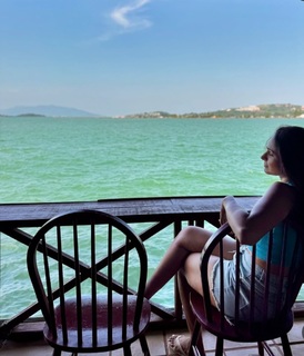 Andrea Jeremiah feet photo thumbnail