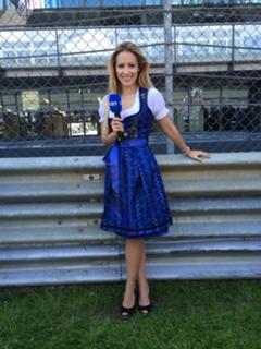 Andrea Kaiser feet photo thumbnail