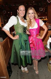 Andrea Kaiser feet photo thumbnail