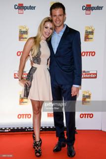 Andrea Kaiser feet photo thumbnail