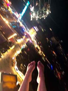 Andrea Kaiser feet photo thumbnail