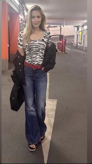 Andrea Kaiser feet photo 4