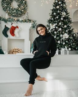 Andrea Kalousová feet photo 7