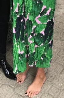 Andrea Kiewel feet photo thumbnail