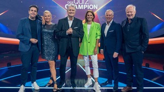 Andrea Kiewel feet photo thumbnail