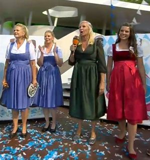 Andrea Kiewel feet photo thumbnail