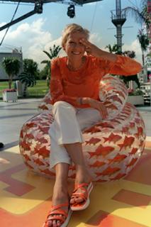 Andrea Kiewel feet photo thumbnail