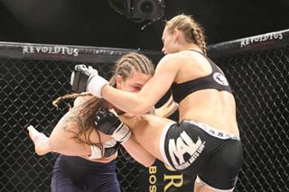Andrea Lee feet photo 12