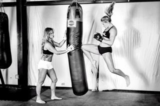 Andrea Lee feet photo 5