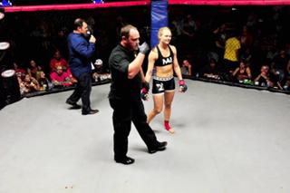 Andrea Lee feet photo 12