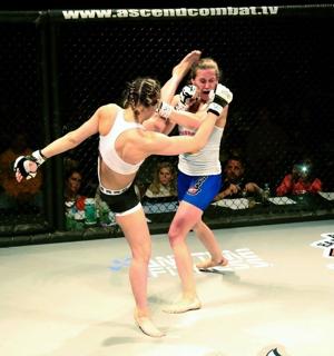 Andrea Lee feet photo 10