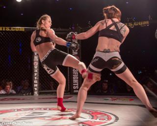 Andrea Lee feet photo 8
