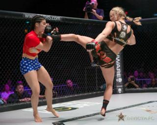 Andrea Lee feet photo 5