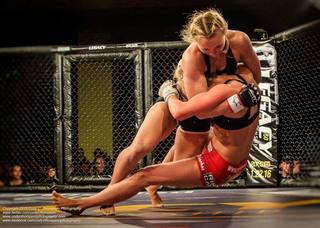 Andrea Lee feet photo 9