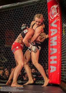 Andrea Lee feet photo 6
