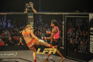 Andrea Lee feet photo 15