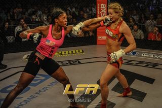 Andrea Lee feet photo 14