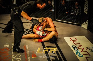 Andrea Lee feet photo 11