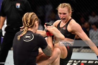 Andrea Lee feet photo 4