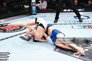 Andrea Lee feet photo 2