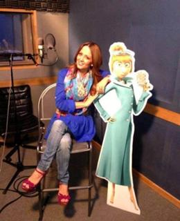 Andrea Legarreta feet photo thumbnail