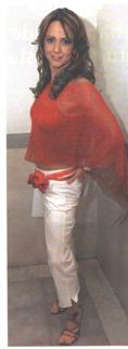 Andrea Legarreta feet photo thumbnail