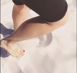 Andrea Libman feet photo 15