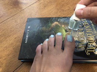 Andrea Libman feet photo 20