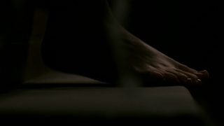 Andrea Londo feet photo thumbnail