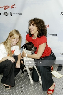 Andrea Martin feet photo 5