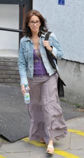 Andrea McLean feet photo thumbnail