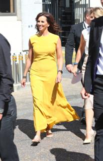Andrea McLean feet photo thumbnail